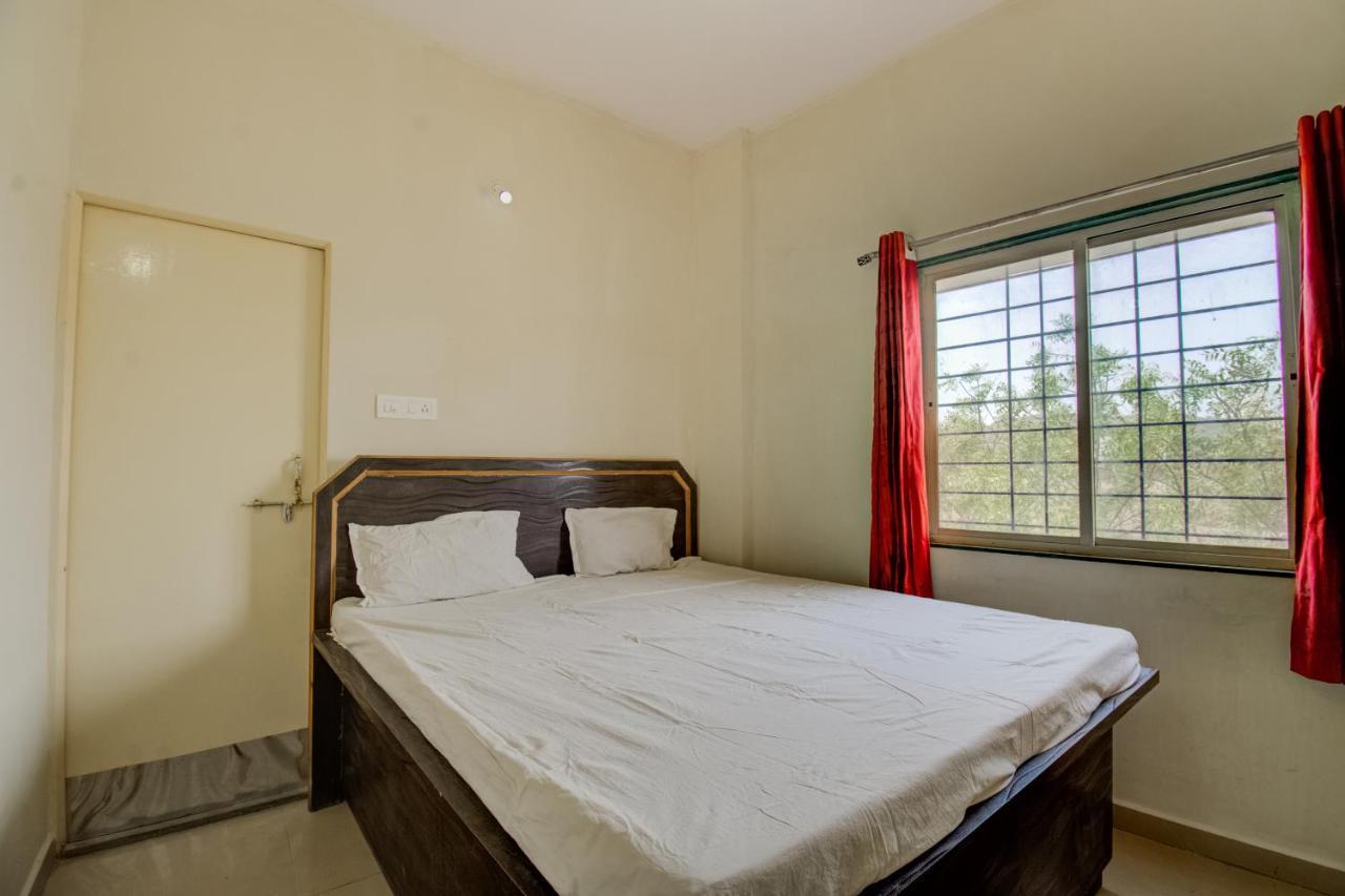Spot On Sri Srinivasa Lodge Kurmannapalem Εξωτερικό φωτογραφία